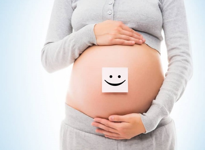 Có nên tẩy lông bụng khi đang mang thai?